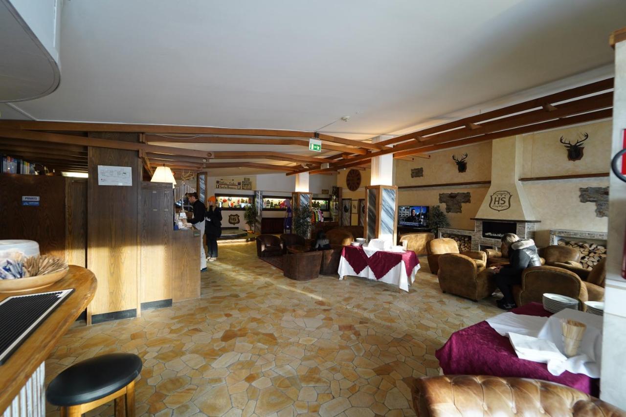 Hotel Lo Stambecco Breuil-Cervinia Exterior foto