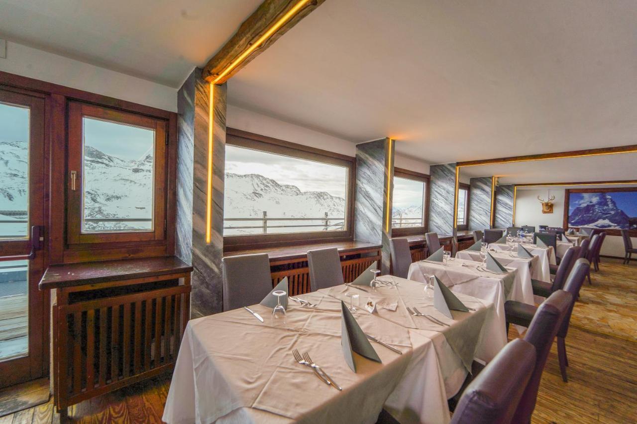 Hotel Lo Stambecco Breuil-Cervinia Exterior foto