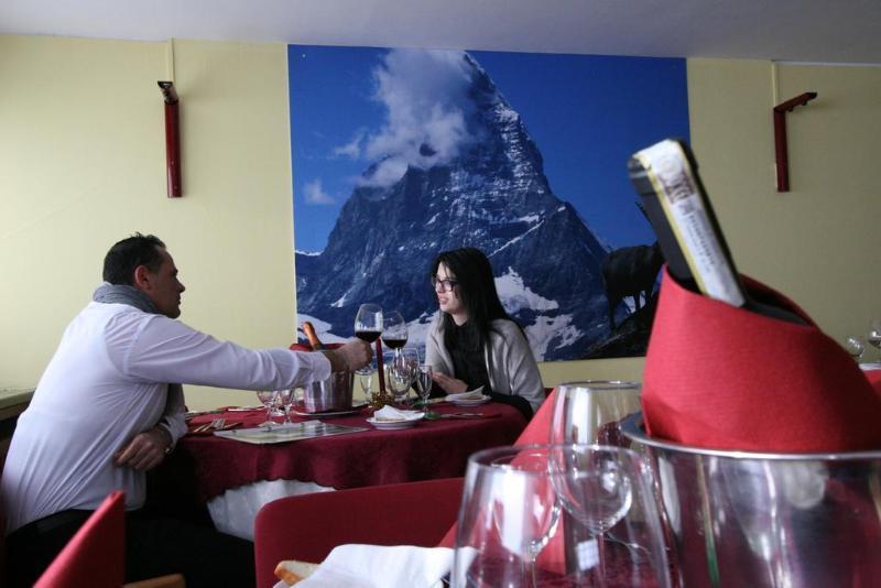 Hotel Lo Stambecco Breuil-Cervinia Exterior foto