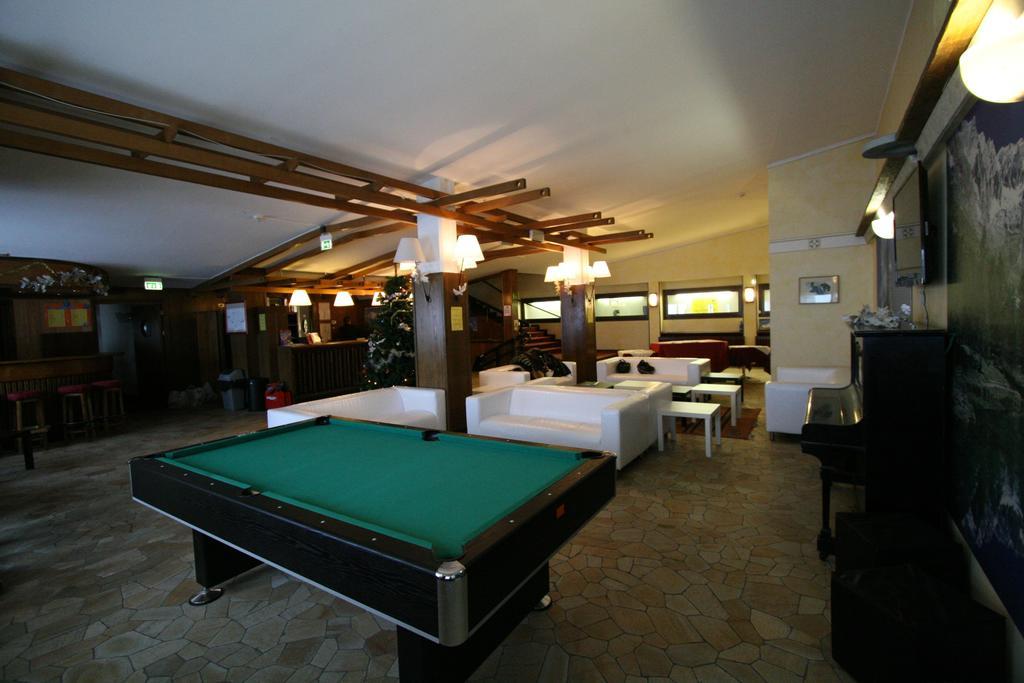 Hotel Lo Stambecco Breuil-Cervinia Exterior foto